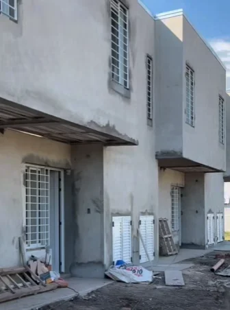DUPLEX