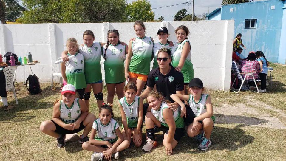 voleychicasdebrown