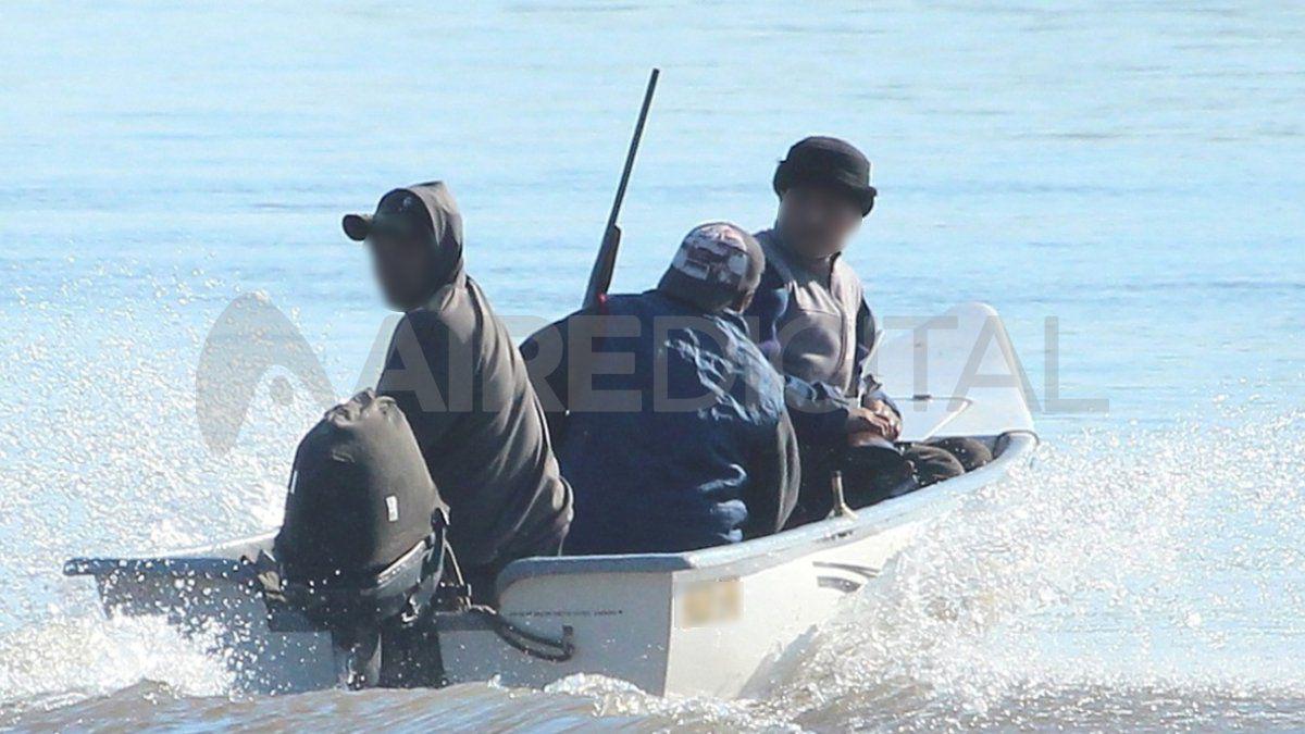 grupos-cazadores-son-vistos-plena-luz-del-dia-las-islas-del-rio-parana