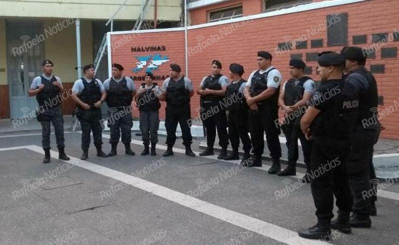 Policia