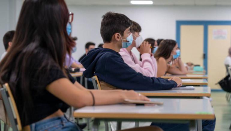 educacion-escuela-clases-alumnos