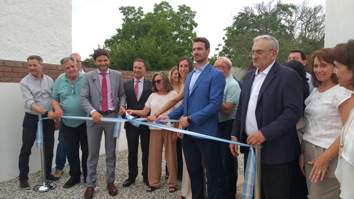 9a9023ed-f3df-4b8e-a5e0-60b002e53828