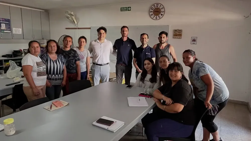 590411826_18349993750200974_649710503662629775_n